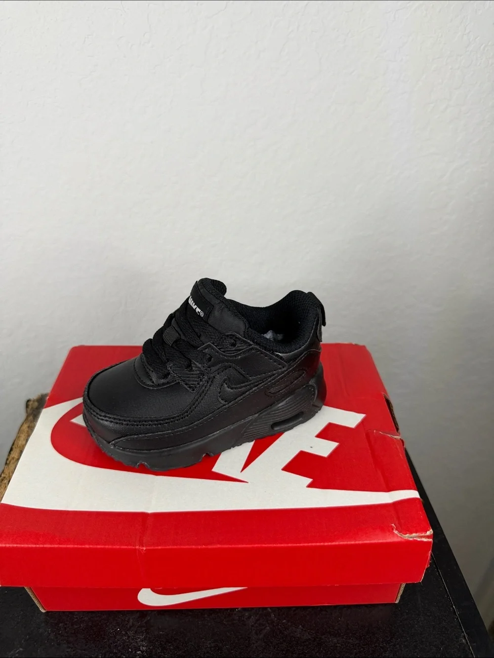 Nike Air Max 90 EasyOn Toddler 5C Triple Black Sneakers NIB